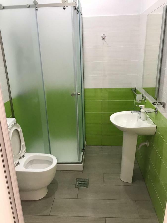 Vlorë Bregu D.Etit. B&B 외부 사진