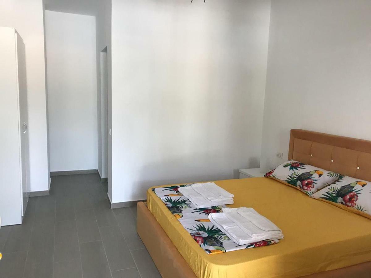 Vlorë Bregu D.Etit. B&B 외부 사진