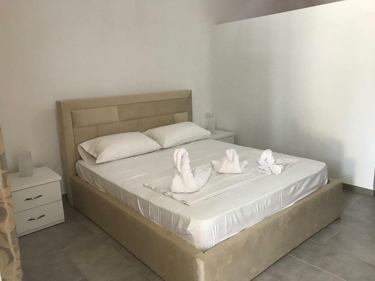 Vlorë Bregu D.Etit. B&B 외부 사진